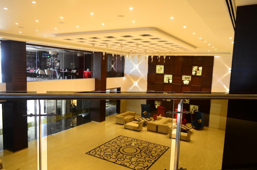 Anjushree Hotel Ujjain Exterior photo