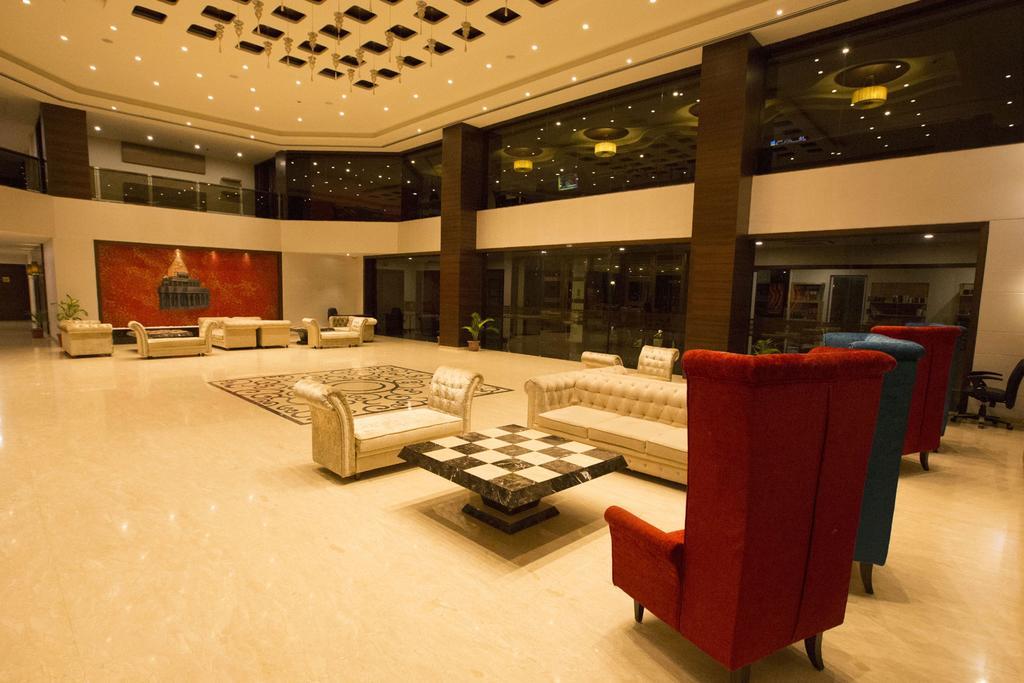 Anjushree Hotel Ujjain Exterior photo